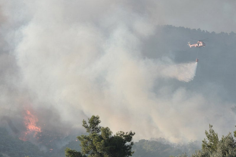Σώθηκε από τη φωτιά στο Βαρνάβα το σπίτι του Κουφοντίνα (εικόνες)
